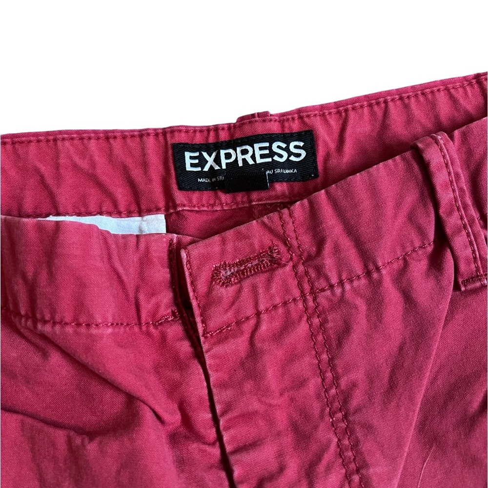 Express Shorts - 32 - Picture 3 of 5